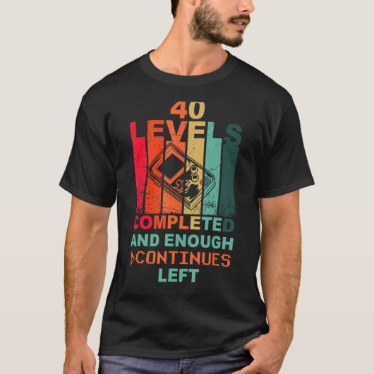 40th誕生日レベル40液晶ゲームレトロヴィンテージゲーム tシャツ (正面)