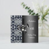40th誕生日白黒シルバーフローラジュエルボウ 招待状 (スタンド正面)