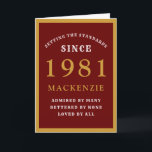 40th パーソナライズされた誕生日1981赤金ゴールドシック カード<br><div class="desc">1981年に特別な人々のための40歳の誕生日の赤と金ゴールド生まれのバースデータカード。提供さカスタマイズれたテンプレートを使用してフロントへの文字と誕生日カードのインテリアを容易に行う。グリーティングカードの設定標準範囲の一部。</div>