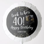 40th Birthday紙吹雪写真 バルーン<br><div class="desc">見て誰が40人の誕生日気球と写真テンプレート。エレガントデザインとおもしろいスクリプトと写真オプション。必要な年齢に変更できる！</div>