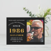 40th Birthday 1986 Black Gold Personalized Photo 招待状 (スタンド正面)