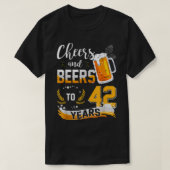 42番目の誕生日応援とビール42年生まれ間 Tシャツ (デザイン正面)