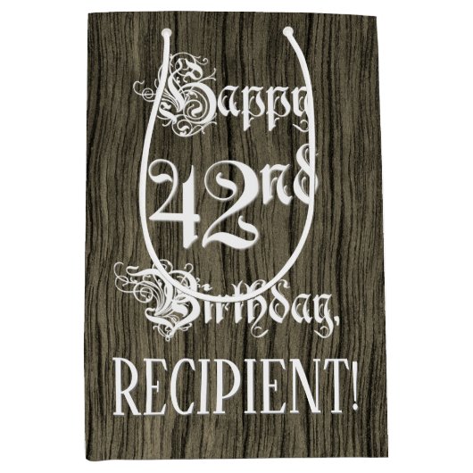 42番目の誕生日: ファンシー、フェイク木目+名前をカスタムする ミディアムペーパーバッグ (正面)
