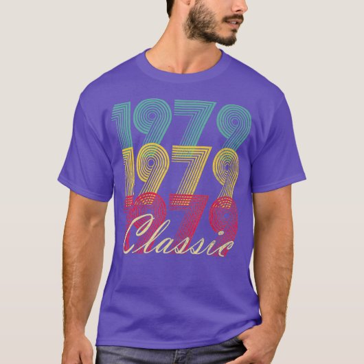 42誕生日ギフトヴィンテージ1979 42歳 Tシャツ (正面)