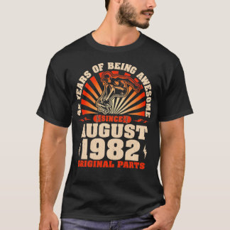 42誕生日42歳スケートボード愛好家生まれA Tシャツ