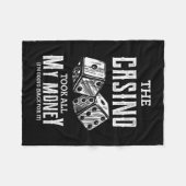 42.おもしろいカジノは私のお金をすべて取ったトランプのポーカーガンブリ フリースブランケット (正面(横))