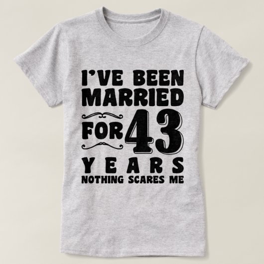 43年間の結婚生活を共に歩んだカップルにぴったりなデザイン Tシャツ (デザイン正面)