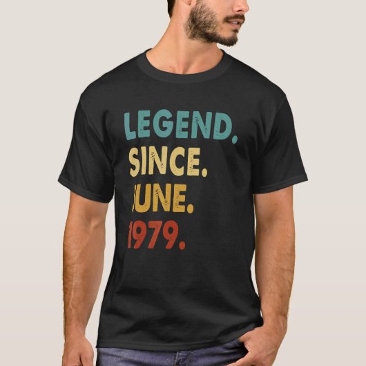 43歳の伝説1979年6月43誕生日以来 Tシャツ (正面)