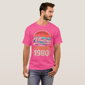 43歳フライ釣り愛好家1980年9月43日 Tシャツ (正面フル)