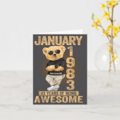 43 Year Old January 1983 Teddy Bear 43rd Birthday カード (黄色い花)