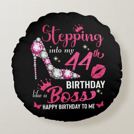 44歳の誕生日のようなボスTシャツ ラウンドクッション (正面)