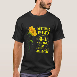 44歳 1979年11月生まれ Tシャツ
