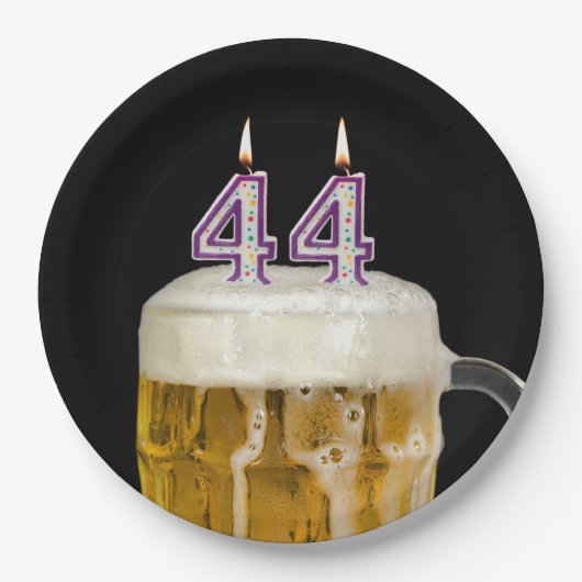 44誕生日ビールオンブラック紙プレート ペーパープレート (正面)