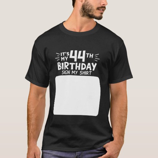 44誕生日私のシャツにサインおもしろい44歳のバット Tシャツ (正面)