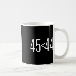 45は44より小さい ファニー アンチトランプ ギフト コーヒーマグカップ