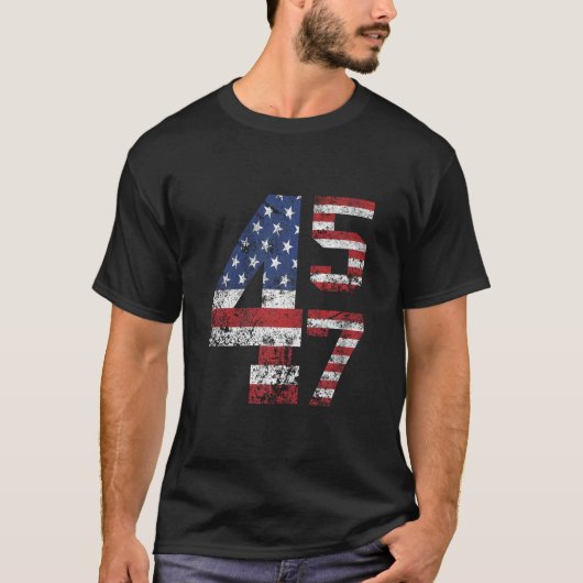 45 47トランプ2024アメリカ国旗Tシャツ Tシャツ (正面)