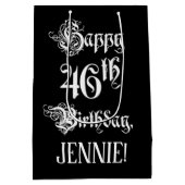 46番目の誕生日: ファンシー、スクリプエレガントト+名前をカスタムする ミディアムペーパーバッグ (裏面)