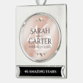 46thエレガントパールの結婚記念日お祝い シルバープレートバナーオーナメント (左)