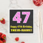 47誕生日：ピンクストライプ色のハートと"47" +名前 スタンダードランチョンナプキン (インサイチュ)