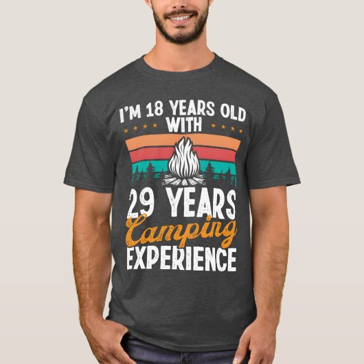 47 Year Old Camper Mountains Camping 47 Birthday g Tシャツ (正面)