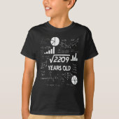 47th Birthday Square Root Math 47 Years Old Bday Tシャツ (正面)