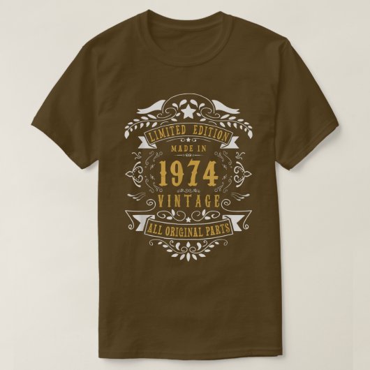 48歳、48歳の誕生日が1974年に生まれメンWで製作される Tシャツ (デザイン正面)