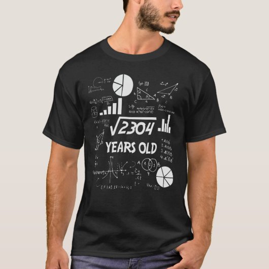 48番目の誕生日の平方根数学48歳の日 Tシャツ (正面)