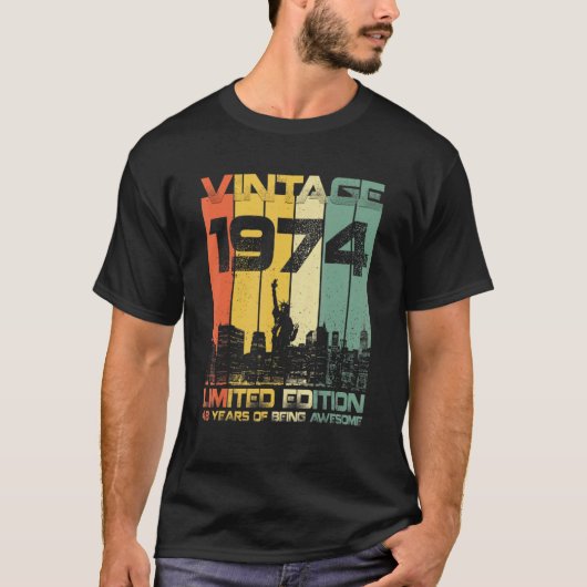 48 Year Old Vintage 1974 48th Birthday Tシャツ (正面)