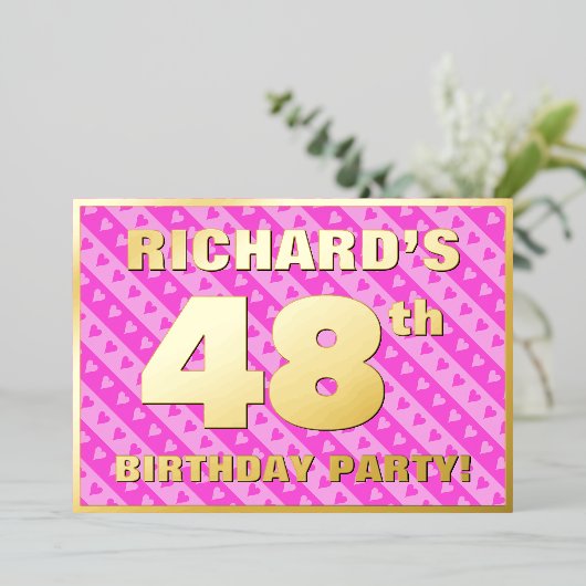 48th Birthday Party —おもしろいピンクのハートとストライプ 箔招待状 (立ち正面)