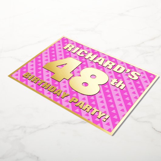 48th Birthday Party —おもしろいピンクのハートとストライプ 箔招待状 (回転した状態)