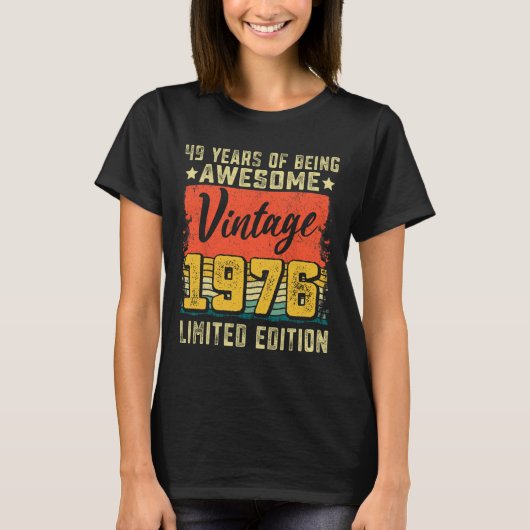 49歳の誕生日 1976年誕生 49歳の誕生日パーティーの飾り Tシャツ (正面)