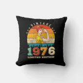 49歳1976年ヴィンテージ49誕生日女性 クッション (正面)