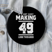 49歳 – 49誕生日ギフトおもしろい 缶バッジ (インサイチュ)