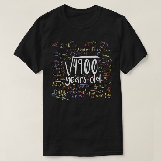 4900歳の平方根(数学おたく70th B) Tシャツ (デザイン正面)