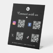 4 ソーシャルメディア QRコード 黒 ロゴ TikTok Facebook 台座サイン (正面)