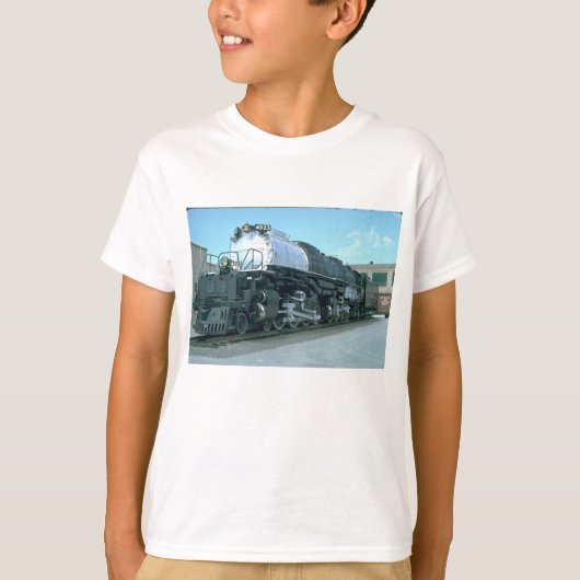 4-8-8-4 "大きい男の子の上" Tシャツ (正面)