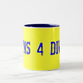 4 DIV 4のマグを着ます ツートーンマグカップ (中央)