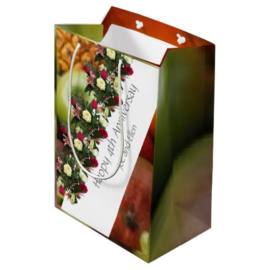4th 結婚s anniversary果実と花の編集可能 ミディアムペーパーバッグ (裏面アングル)