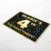 4th Birthdayパーティー—おもしろい、カラフル音楽シンボル 箔招待状 (回転した状態)