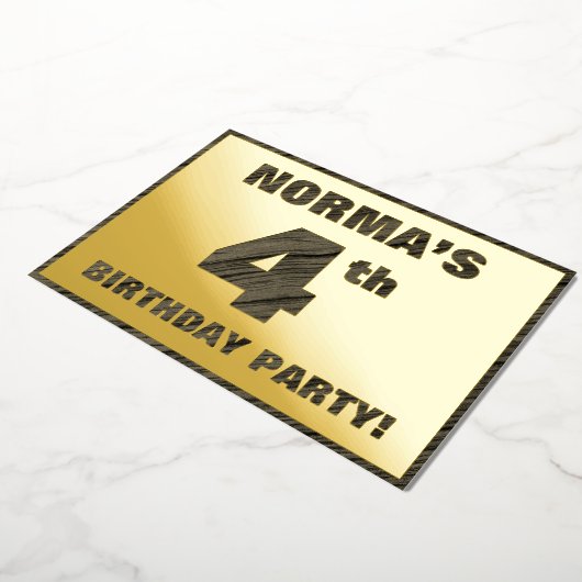 4th Birthdayパーティー— はっきりした, フェイク Wood Grain文字 箔招待状 (回転した状態)