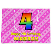 4th Birthday：ピンクのストライプハートとレインボー4 ラージペーパーバッグ (正面)