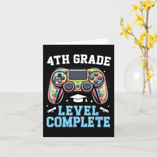4th Grade Level Complete Last Day Of School Gamer  カード (黄色い花)