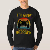 4th Grade Level Unlocked Video Gamer Back To Schoo Tシャツ (正面)