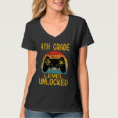 4th Grade Level Unlocked Video Gamer Back To Schoo Tシャツ (正面)