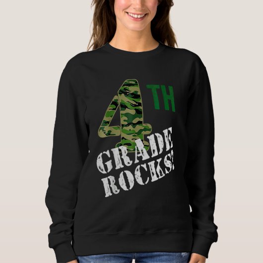 4th Grade Rocks Camo Fourth Grader Back To School  スウェットシャツ (正面)