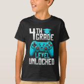 4th Grade Unlocked Gamer Graduation Tシャツ (正面)