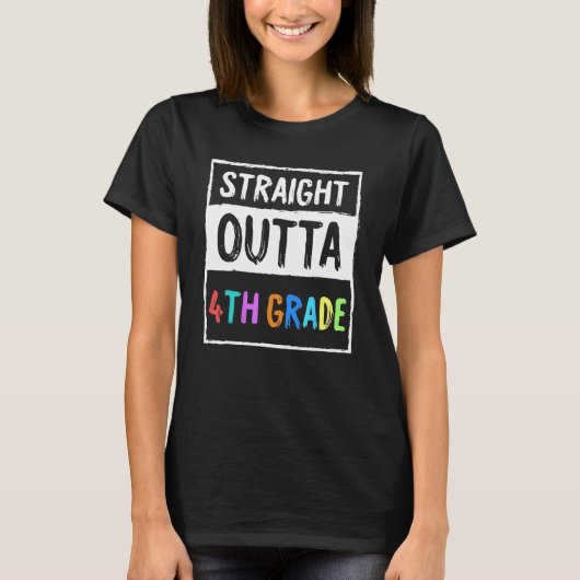 4th Grader Trendy School Gift Straight Outta 4th G Tシャツ (正面)