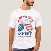 4th of July Fireworks Expert Tシャツ (正面)