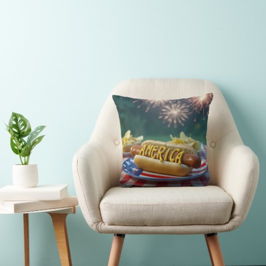 4th of July Hot Dog and Fireworks クッション (椅子)