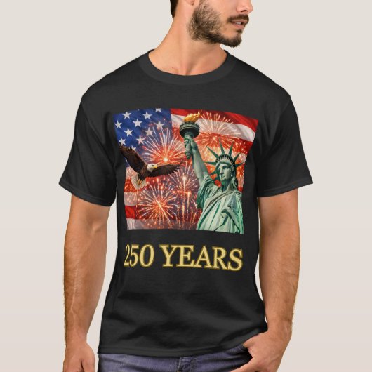 4th of July Liberty Eagle Fireworks USA 250th Tシャツ (正面)